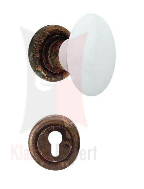 685_AN-WB.jpg
