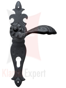 Klamka Makryna 314 z otworem na wkładkę