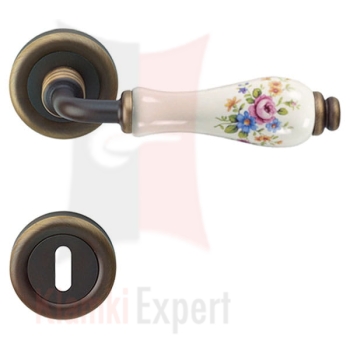 Klamka DALIA 660 z rozetą na klucz