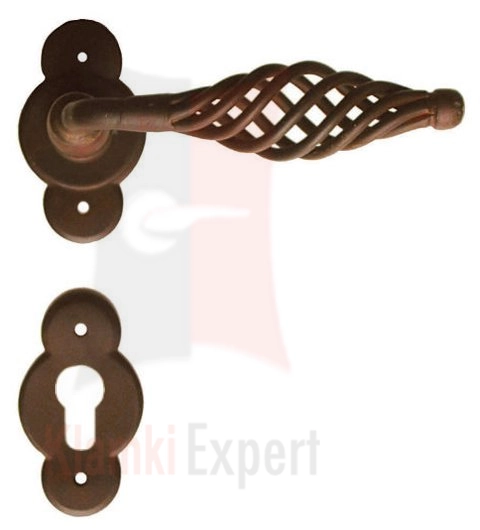 Klamka Budapest 2801 w kolorze rdza starodawna
